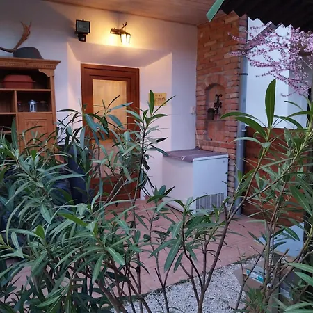 Boni Apartment